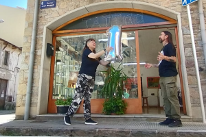 Festa d'aniversari de l'estudi de tatuatges de Camprodon